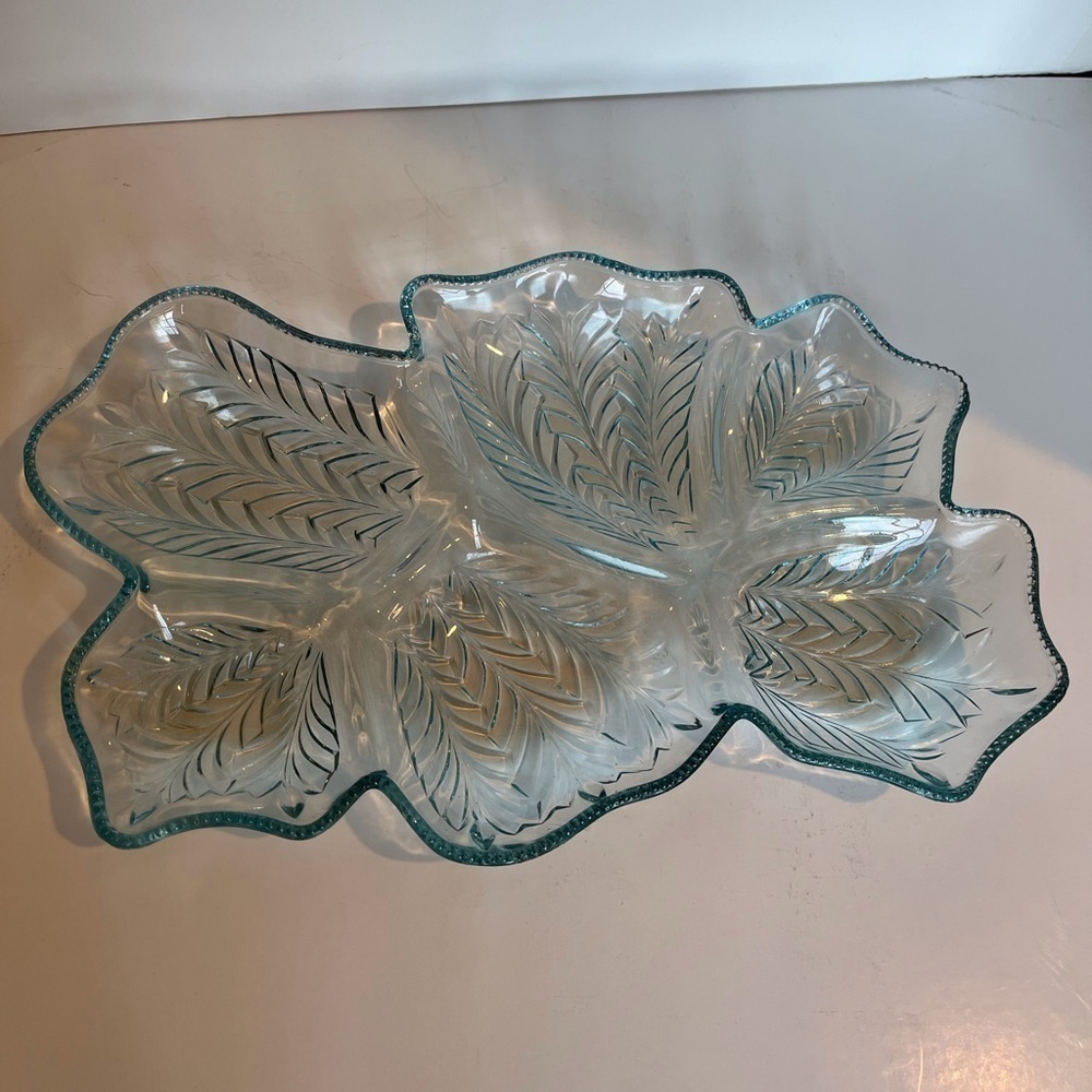 Vintage Jeanette Blue Glass Divided Dish - 1950s - Picture 9 of 10